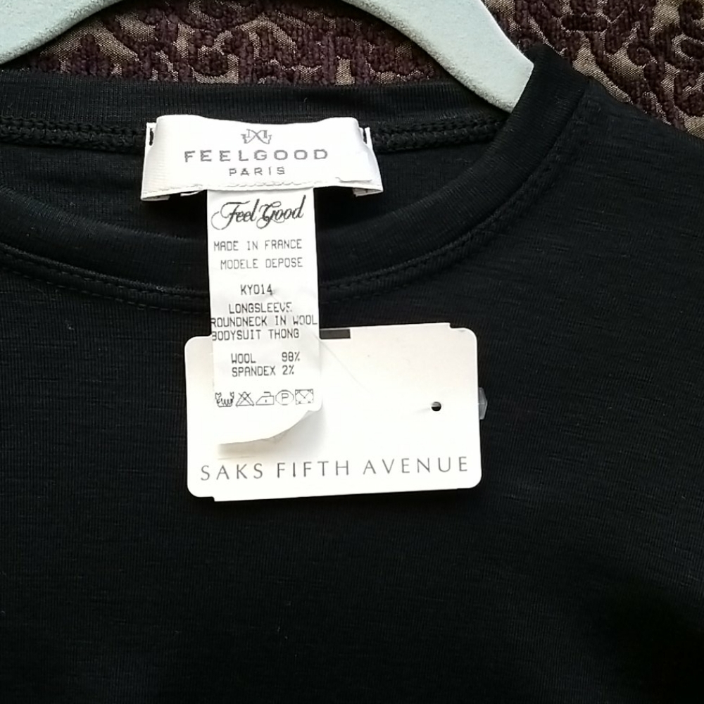 Clothes - Picture 3 of 5